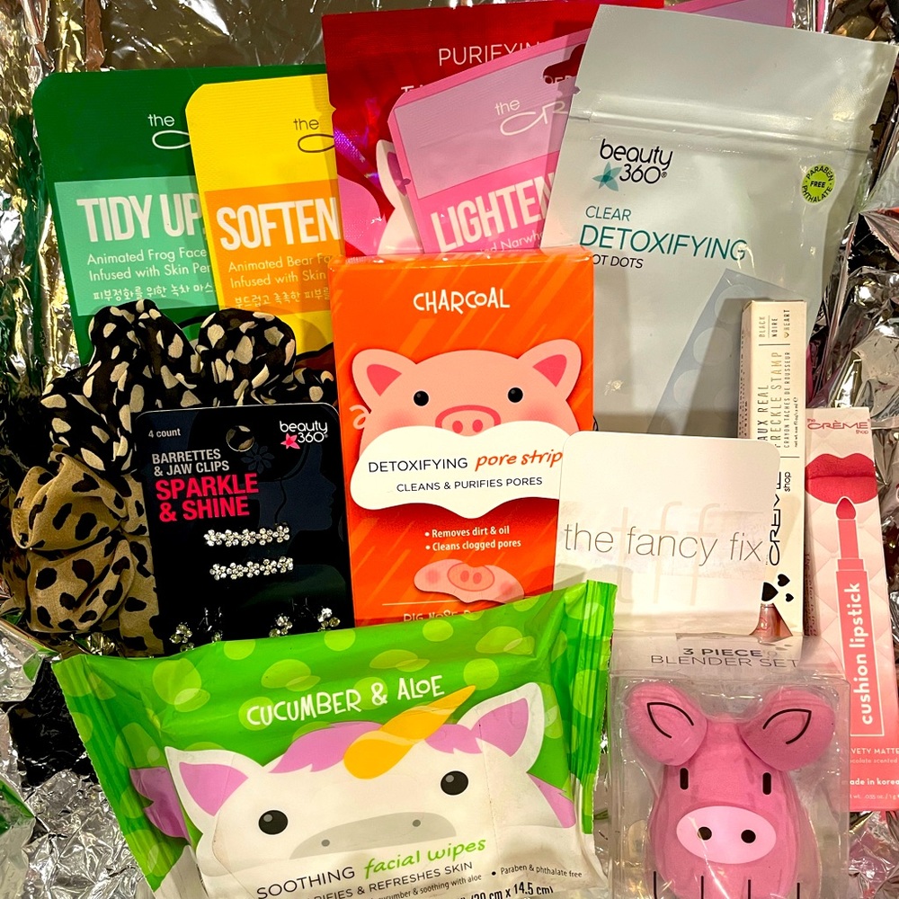 The Fancy Fix Glow Up Beauty Box